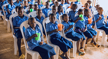 Hope Centre Feeding_Home page_360x1974.jpg